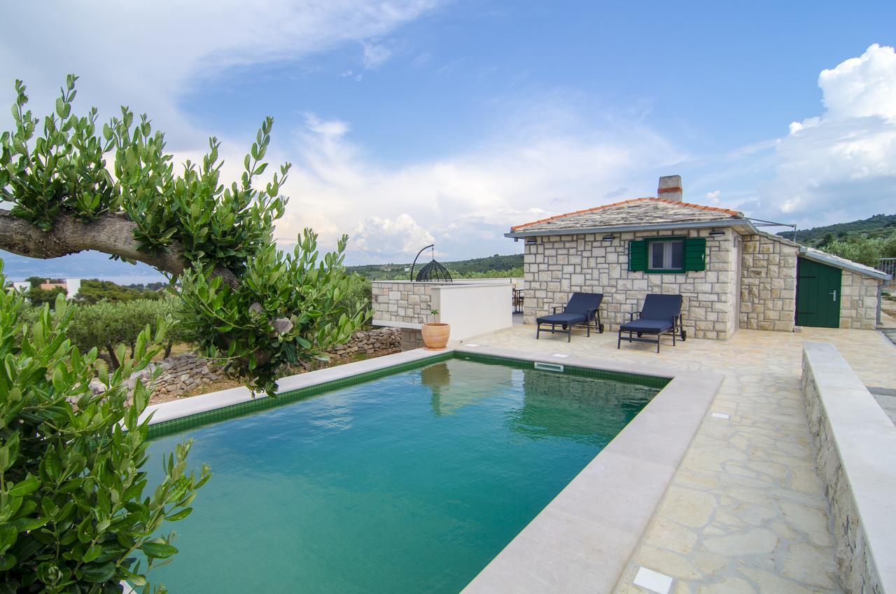 Holiday Home Bliss Splitska Ngoại thất bức ảnh