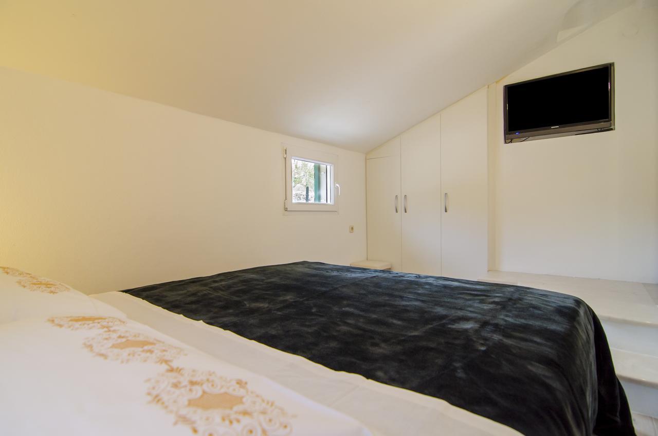 Holiday Home Bliss Splitska Ngoại thất bức ảnh